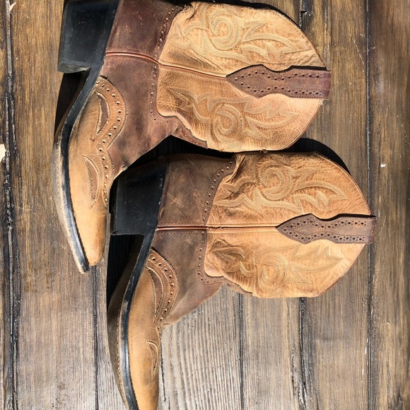 Brown leather cowboy boots size 7 - Picture 2 of 5